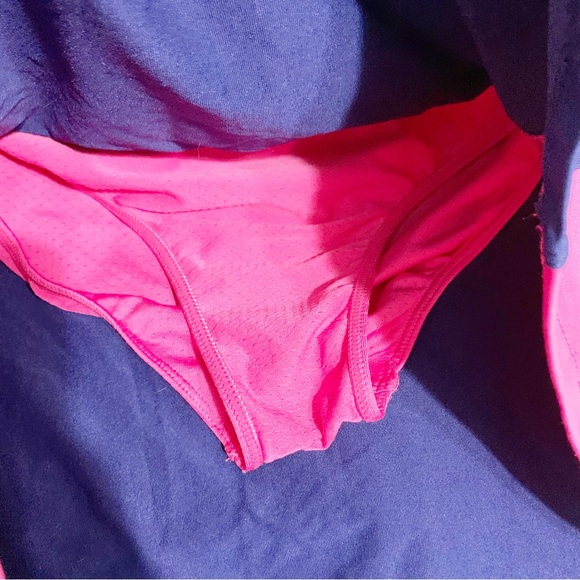 RunningSkirts.com Two Toned Running Skirt with Built in Brief Mini Length 💗💙 - Picture 7 of 8